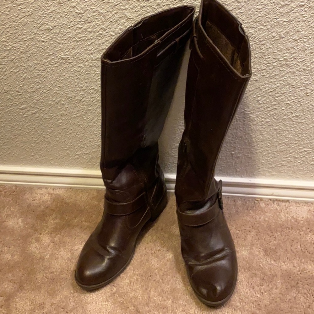 Ladies Rampage size 8 brown boots
